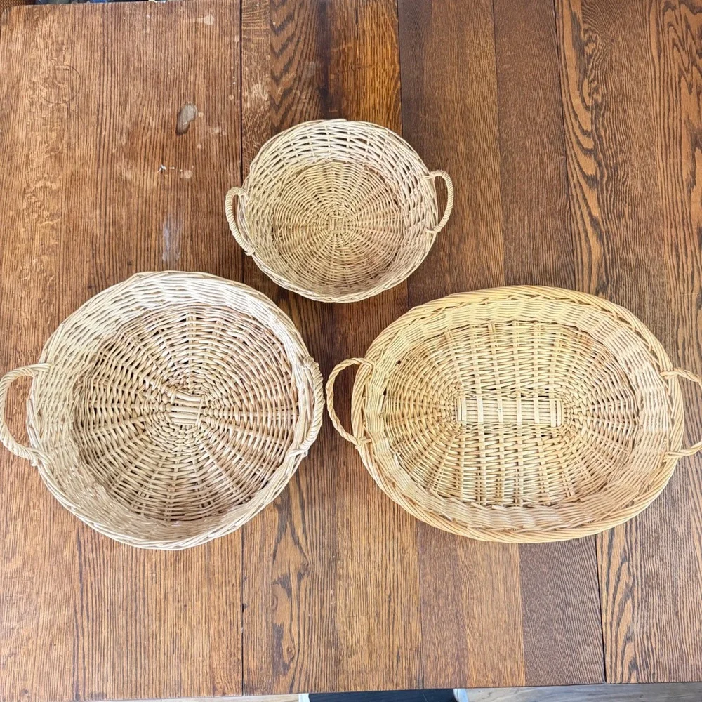 Vintage Wicker Wall Basket Set of 3 English Cottage Kitchen Wall Decor
